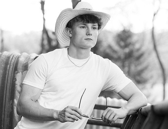Indianapolis Senior Photographer | Connie Etter Photography-5596