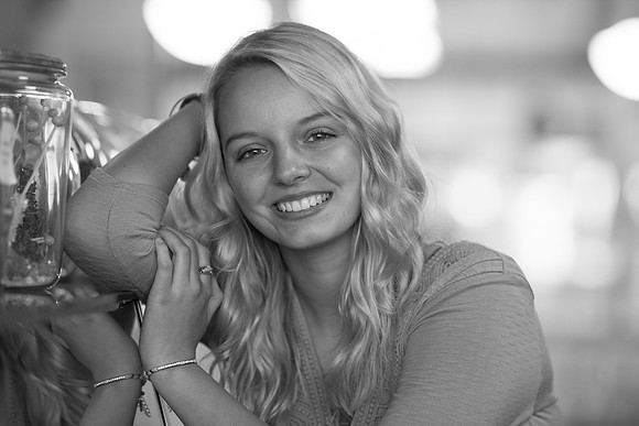 Indianapolis Senior Photographer | Connie Etter Photography-2202