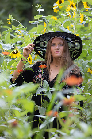 Indianapolis Senior Photographer | Connie Etter Photography -8067