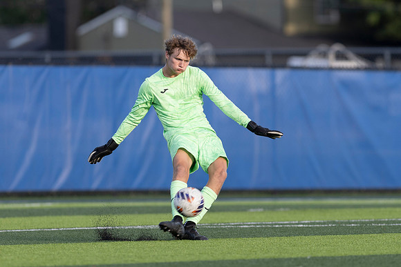 CONNIEETTERPHOTO BOYS SOCCER VS BSOUTH_3