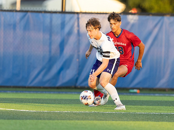 CONNIEETTERPHOTO BOYS SOCCER VS BSOUTH_39