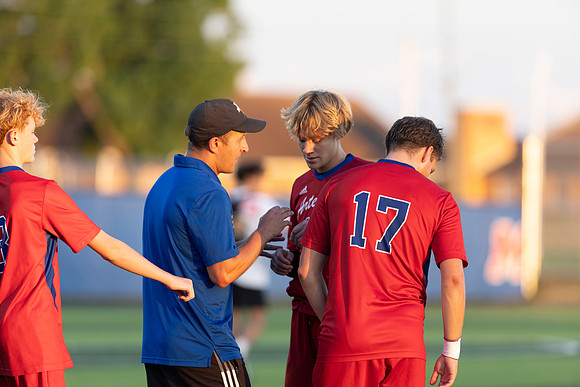 CONNIEETTERPHOTO BOYS SOCCER VS BSOUTH_40
