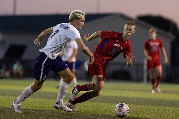 CONNIEETTERPHOTO BOYS SOCCER VS BSOUTH_48