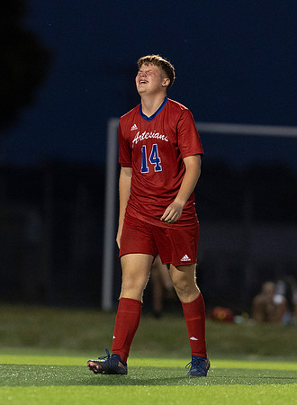 CONNIEETTERPHOTO BOYS SOCCER VS BSOUTH_55