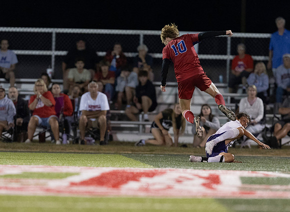 CONNIEETTERPHOTO BOYS SOCCER VS BSOUTH_62