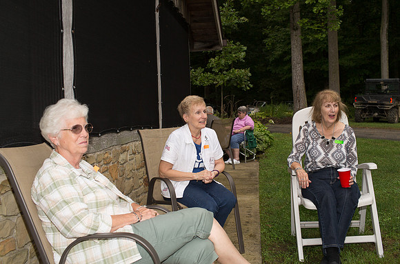 Connie Etter Photography - Indiana Senior Photographer mhs-85
