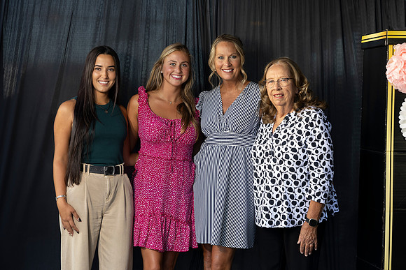 Indianapolis Senior Photographer Connie Etter Photography-9770