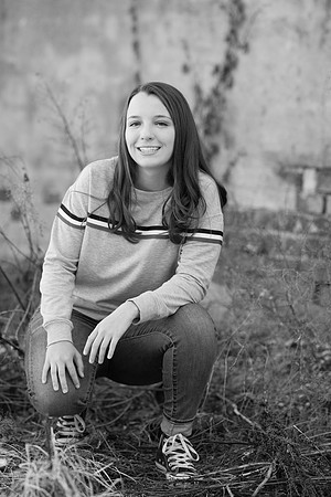 Indianapolis Senior Photographer | Connie Etter Photography 1-2080