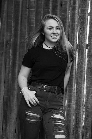 Indianapolis Senior Photographer | Connie Etter Photography-8326