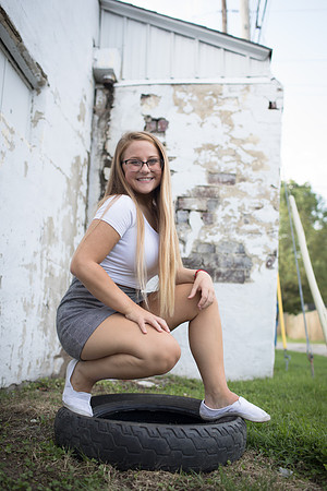 Indianapolis Senior Photographer | Connie Etter Photography-9598