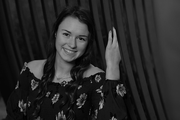 Indianapolis Senior Photographer | Connie Etter Photography-2-73 1