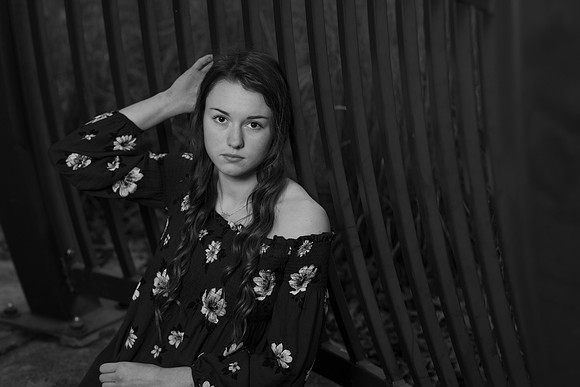 Indianapolis Senior Photographer | Connie Etter Photography-2-70