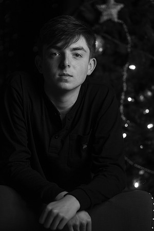 2024 senior HADLEY MADDOX CHRISTMAS -2-71