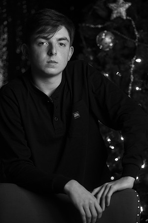 2024 senior HADLEY MADDOX CHRISTMAS -2-73