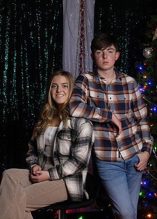 2024 senior HADLEY MADDOX CHRISTMAS -2-93
