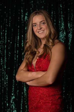 2024 senior HADLEY MADDOX CHRISTMAS -2-104