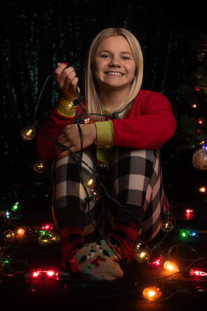 2024 senior CHRISTMAS -2-7