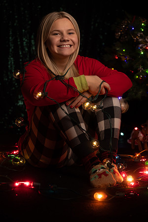 2024 senior CHRISTMAS -2-10