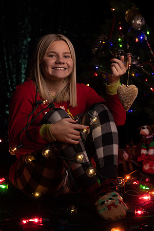 2024 senior CHRISTMAS -2-13