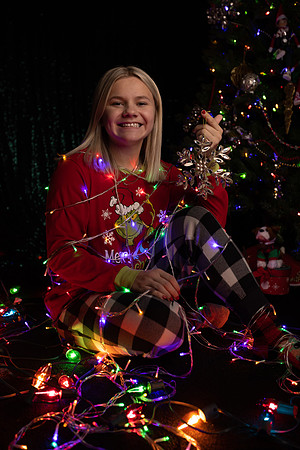 2024 senior CHRISTMAS -2-23