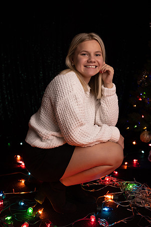 2024 senior CHRISTMAS -2-28