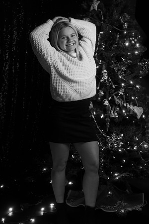 2024 senior CHRISTMAS -2-37