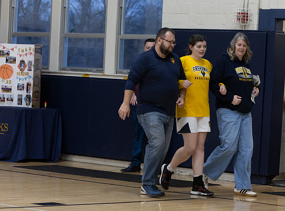 Indianapolis Senior Photographer Connie Etter Photography-8445