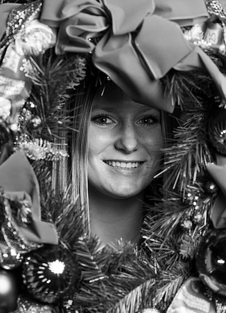 Indianapolis Senior Photographer | Connie Etter Photography-2-260