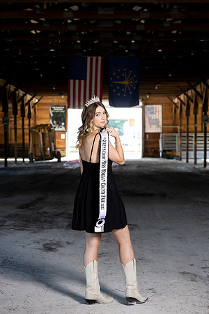 Indianapolis Senior Photographer | Connie Etter Photography -9613