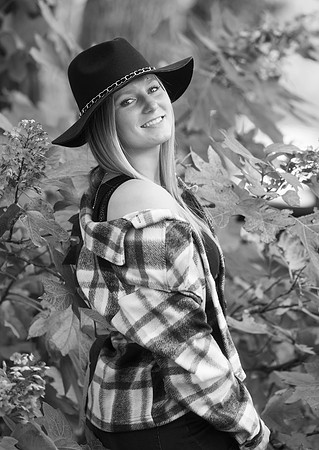 Indianapolis Senior Photographer | Connie Etter Photography-2-62