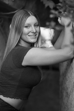 Indianapolis Senior Photographer | Connie Etter Photography-2-108