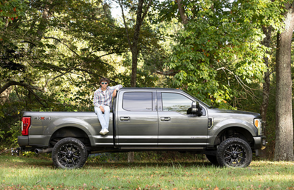 Indianapolis Senior Photographer - Connie Etter Photography-1507-@ConnieEtterPhoto