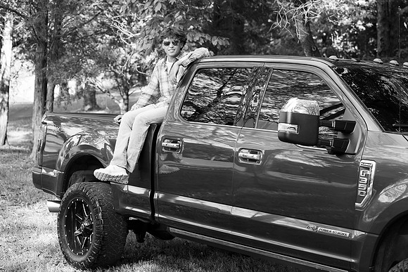 Indianapolis Senior Photographer - Connie Etter Photography-1544-@ConnieEtterPhoto
