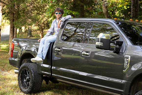 Indianapolis Senior Photographer - Connie Etter Photography-1543-@ConnieEtterPhoto