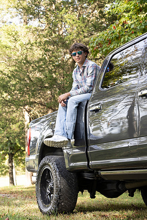 Indianapolis Senior Photographer - Connie Etter Photography-1554-@ConnieEtterPhoto