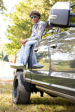 Indianapolis Senior Photographer - Connie Etter Photography-1569-@ConnieEtterPhoto