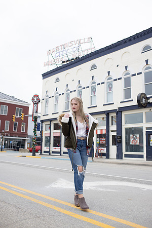 Indianapolis Senior Photographer | Connie Etter Photography-7250