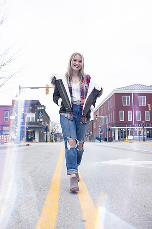 Indianapolis Senior Photographer | Connie Etter Photography-1-2