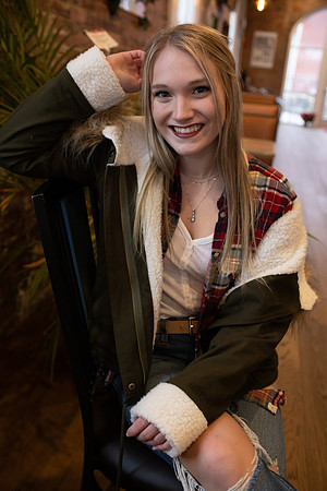Indianapolis Senior Photographer | Connie Etter Photography-7650