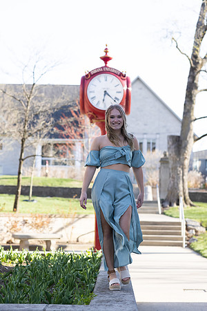 Indianapolis Senior Photographer | Connie Etter Photography-1968