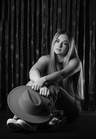 Indianapolis Senior Photographer | Connie Etter Photography-244