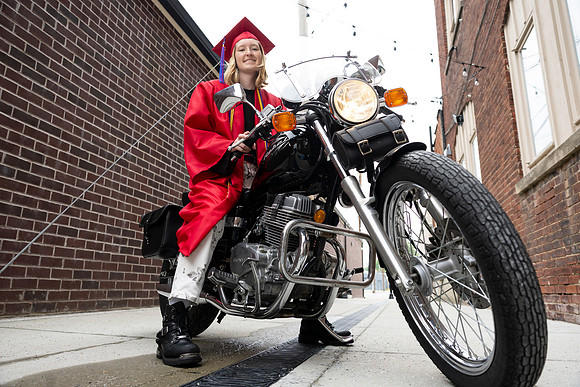 Indianapolis Senior Photographer Connie Etter Photography-2767