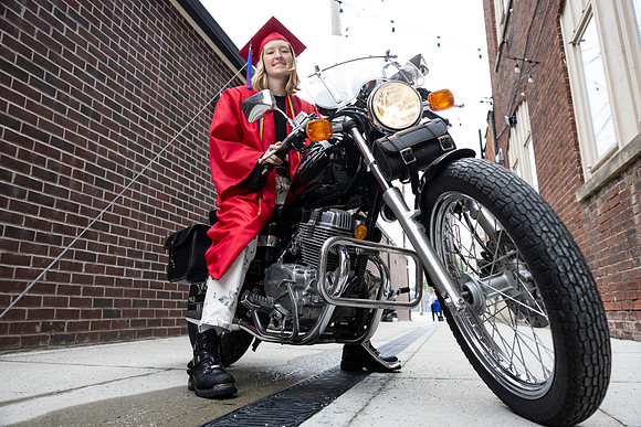 Indianapolis Senior Photographer Connie Etter Photography-2770