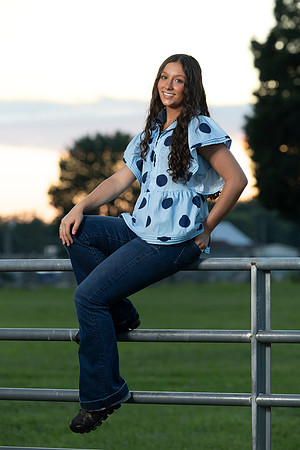 Indianapolis Senior Photographer Connie Etter Photography-7209