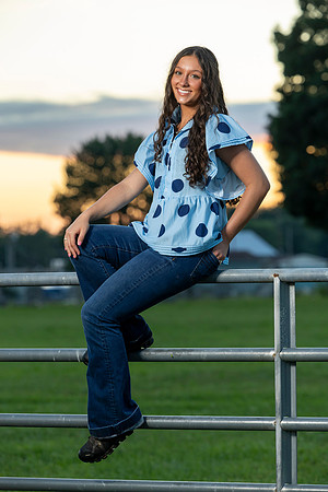 Indianapolis Senior Photographer Connie Etter Photography-7222