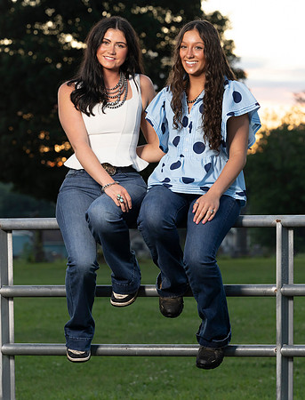 Indianapolis Senior Photographer Connie Etter Photography-7283-2