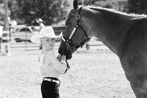Indianapolis Senior Photographer Connie Etter Photography-3487