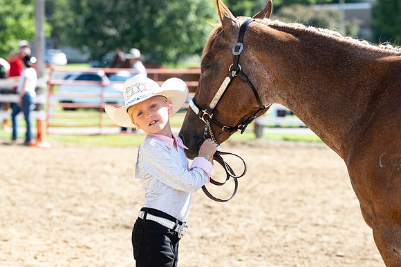 Indianapolis Senior Photographer Connie Etter Photography-3488