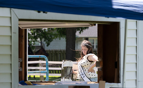 Indianapolis Senior Photographer Connie Etter Photography-3571