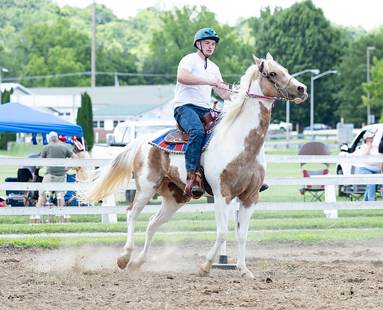 Indianapolis Senior Photographer Connie Etter Photography-3876